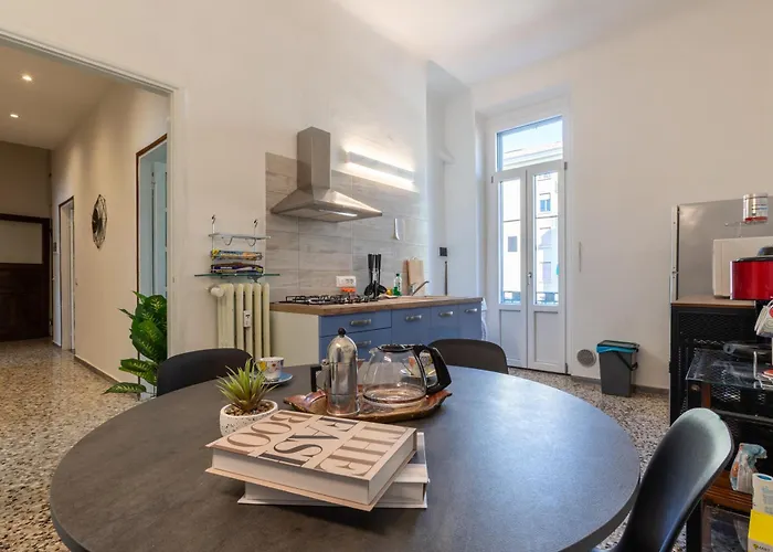 Casa Sangallo - 2 Passi Dalla Metro 4 * Milaan