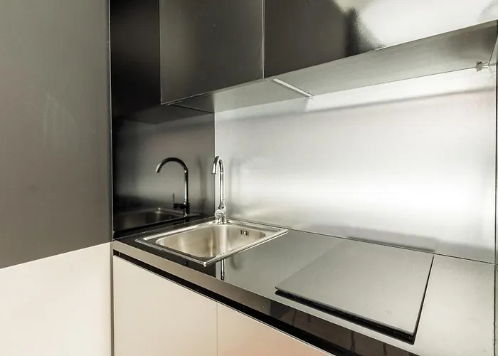Palazzo Quantum 1 * Milán