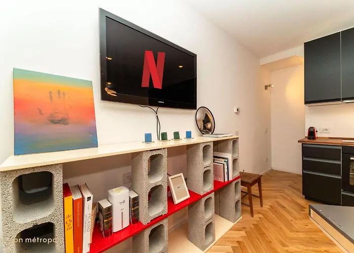 Nivola House, Bilocale Su Tre Livelli E Terrazzo Mediolan