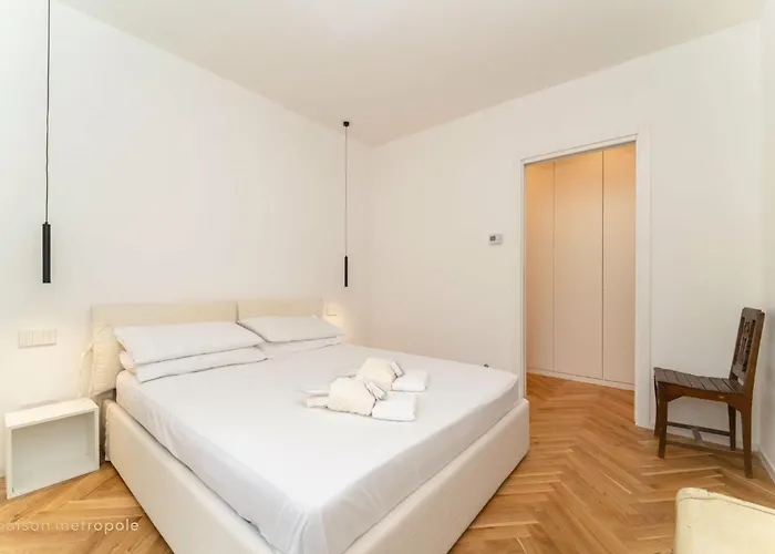 Nivola House, Bilocale Su Tre Livelli E Terrazzo Apartament Mediolan