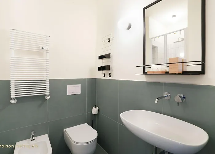 Navigli House, Trilocale Con Vista Fiume * Милан