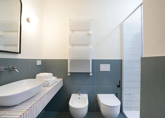 Navigli House, Trilocale Con Vista Fiume * Милан