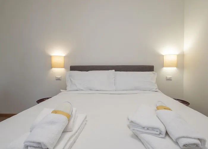 Апартаменты Spacious 2bdr With Balcony Arco-sempione Area, By Rentopolis