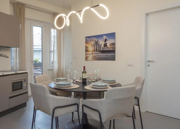 Spacious 2bdr With Balcony Arco-sempione Area, By Rentopolis Апартаменты Милан