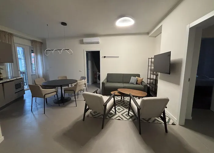 Апартаменты Spacious 2bdr With Balcony Arco-sempione Area, By Rentopolis *