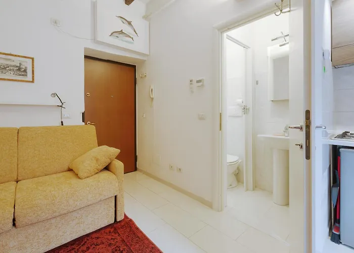 Navigli - Alessi - Monolocale * Милан