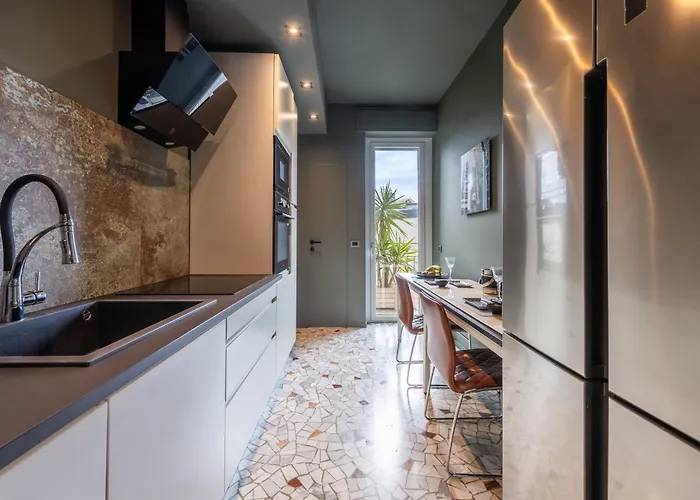 Station - Exclusive 2 Bedrooms Milan