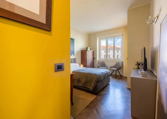 Station - Exclusive 2 Bedrooms Milan