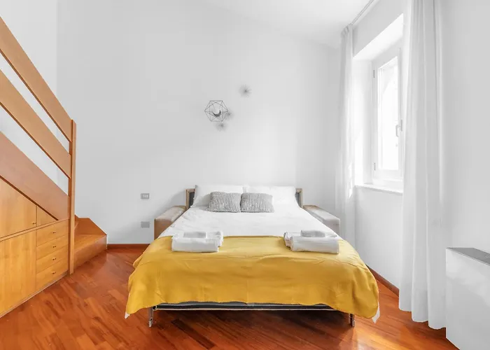Luxurious Duomo A/c-wi-fi Free Apartamento
