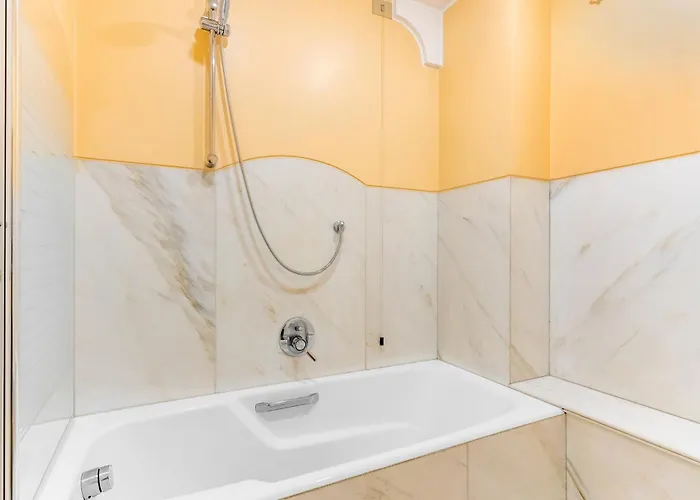 Luxurious Duomo A/c-wi-fi Free Apartamento *
