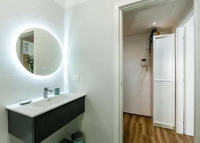 Comfort & Design Minutes Away From The Centre * Milano