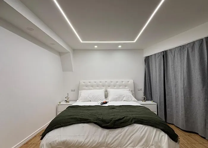 Noe Luxury & - * Milánó