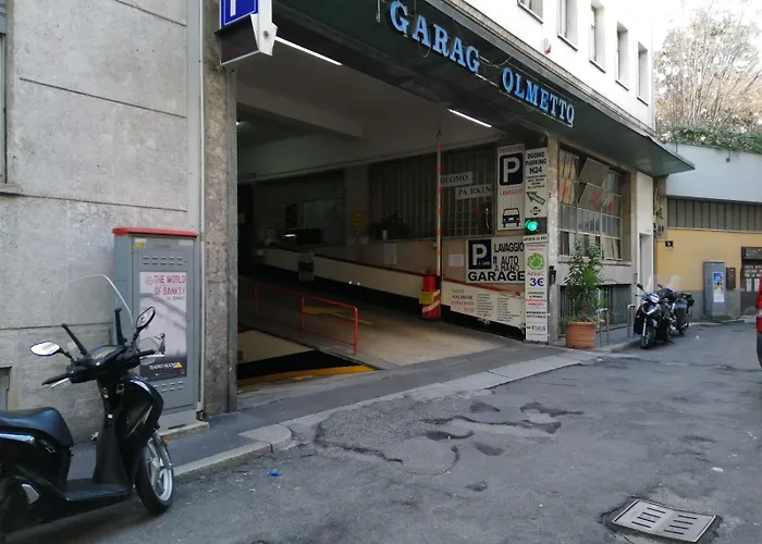 Real Duomo Palace Mono De Luxe 3* Milão