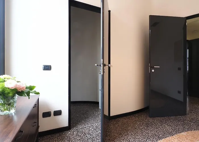 Apartment Contempora - Interior 900 - 4th Floor - Duomo - Missori *