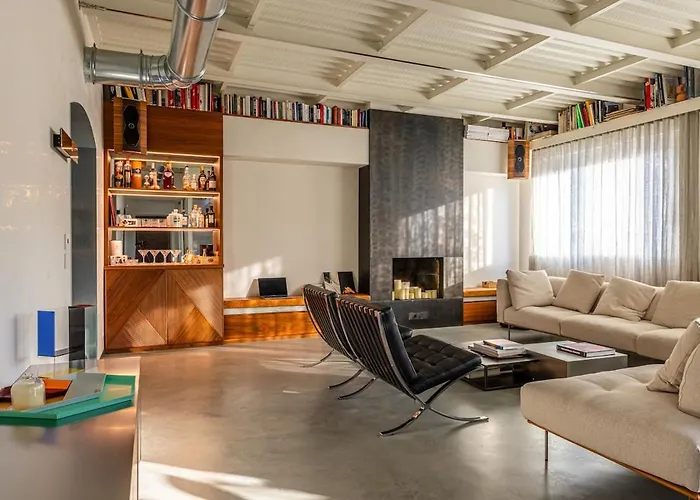 Moscova Elegance And Modern Design With Rooftop *