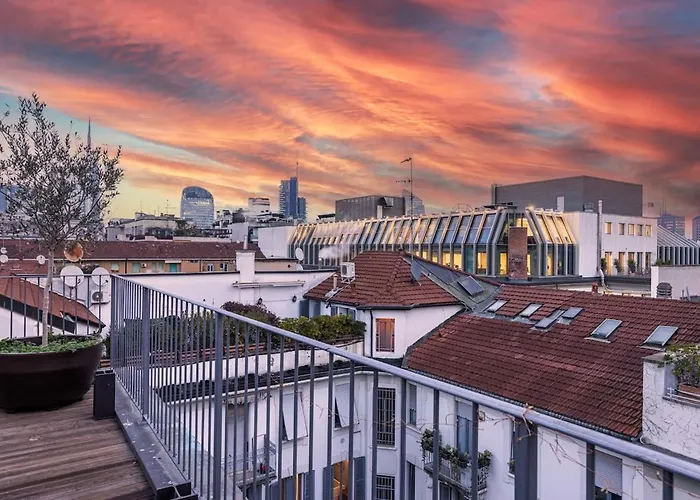 Moscova Elegance And Modern Design With Rooftop * 밀라노