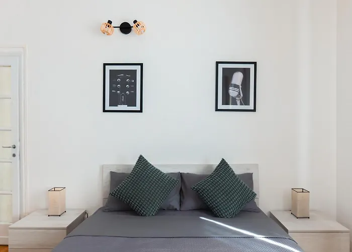 'music Home' 15mincentral Station - Linateairport - Metro Milán