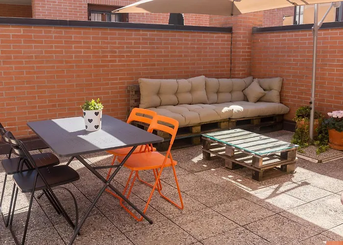 Cozy With A Large Terrace Porta Romana Milan