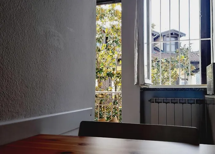 Flat In Milano, Isola ミラノ