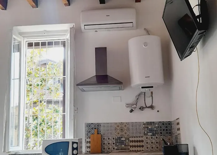 Flat In Milano, Isola * ミラノ