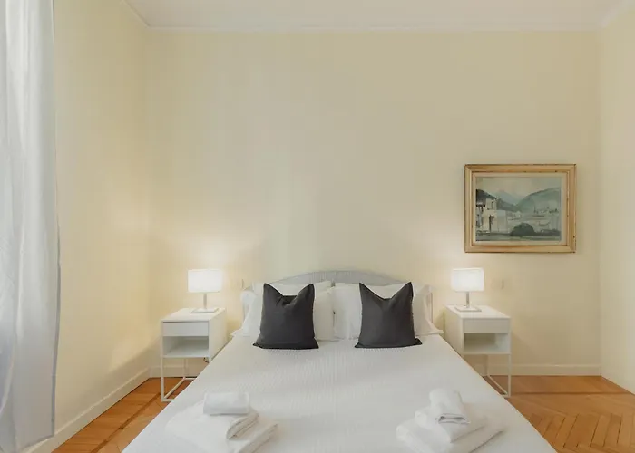 アパート Gohost - Quiet, Bright & Stylish Flat In The Heart Of ミラノ