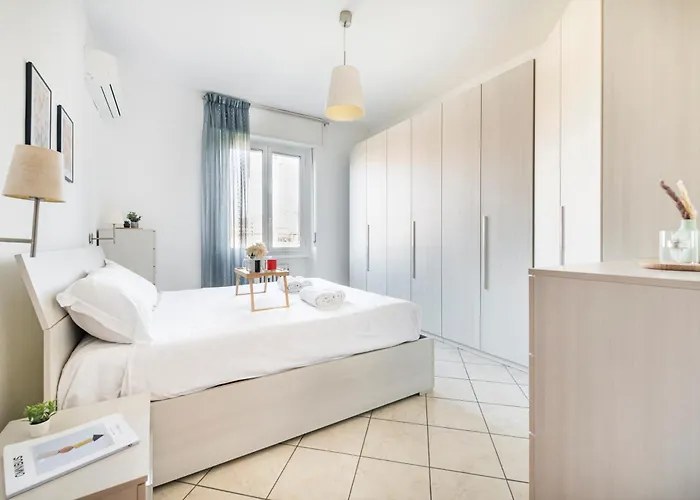 Easylife - - Tito Livio 13 - Porta Romana Apartamento *
