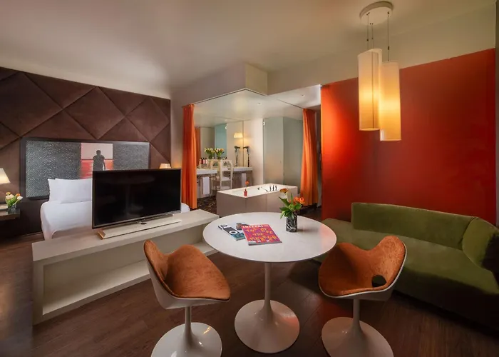 Hotel Nhow 4*