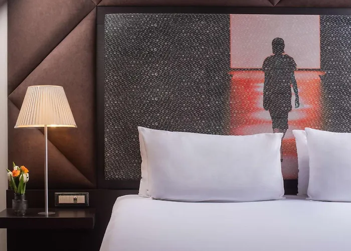 Nhow Hotel 4*