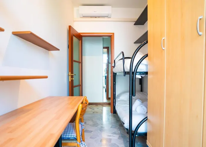 Appartement Cozy Near Bovisa - Wifi Ac Metro Milaan