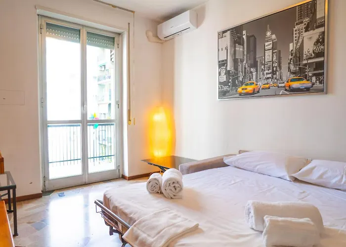 Appartement Cozy Near Bovisa - Wifi Ac Metro Milaan