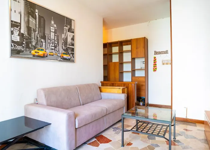 Cozy Near Bovisa - Wifi Ac Metro Appartement Milaan
