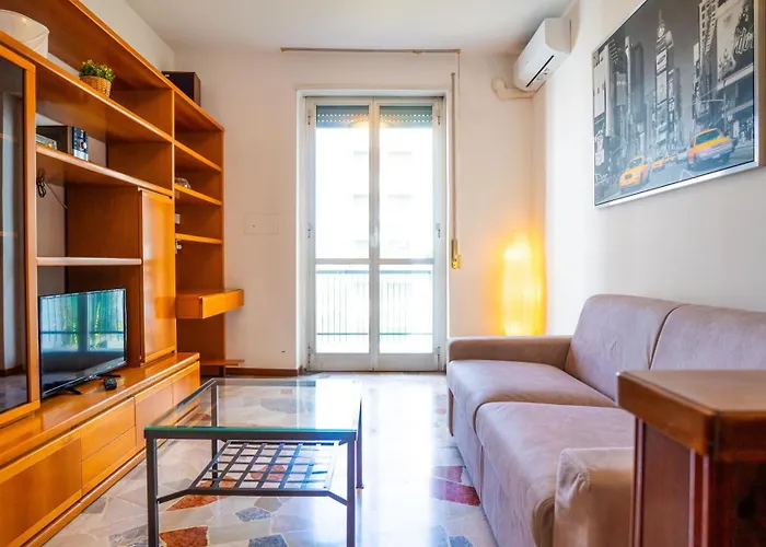Appartement Cozy Near Bovisa - Wifi Ac Metro Milaan