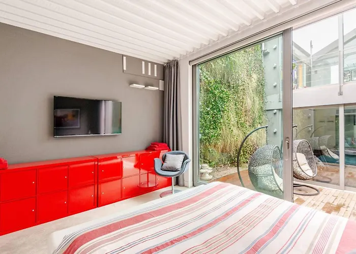 Milano's Exclusive Loft, Pool & דירה