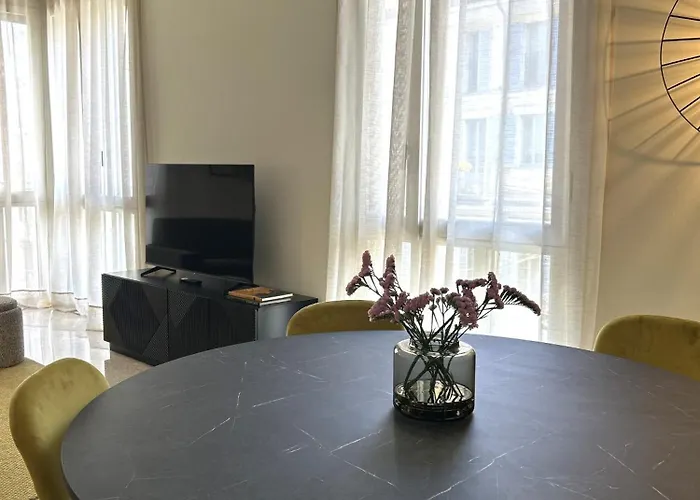 Fifty Eight Missori Three Bedrooms * Mediolan