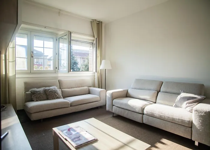 Iconic Luxury Penthouse In The Heart Of Milán