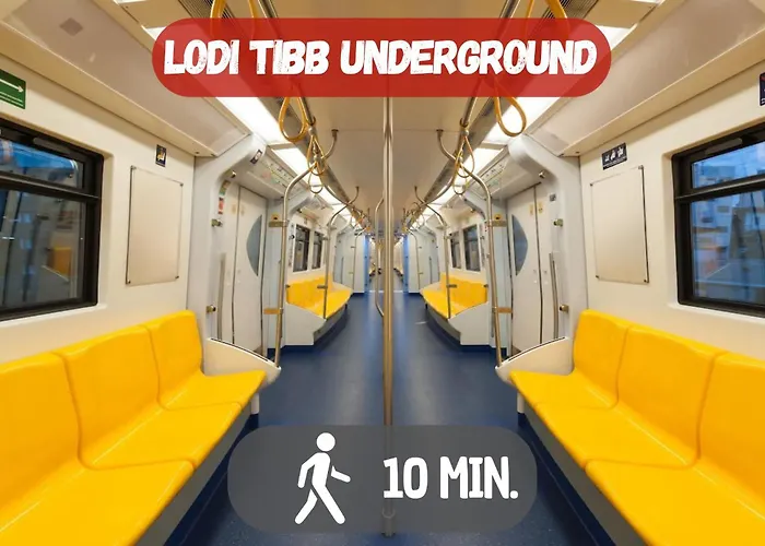 10 Min Walk From Prada, Bocconi And Metro Διαμέρισμα