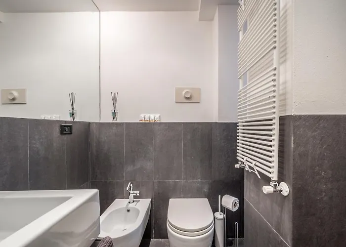 Vivimihome - Elegant 10 Minutes From The Duomo Lägenhet *
