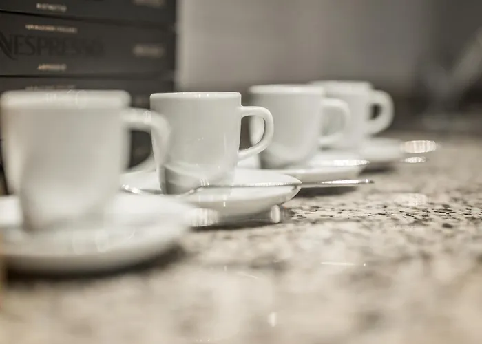 Lägenhet Vivimihome - Elegant 10 Minutes From The Duomo *