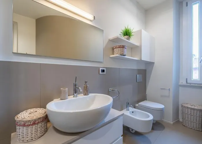 Navigli-duomo - Design Apartment, Netflix, Wi-fi Апартаменты Милан
