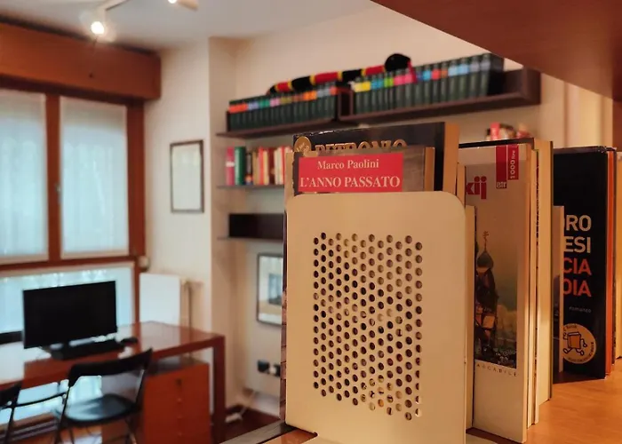 The Book Nook Apartment Milan
