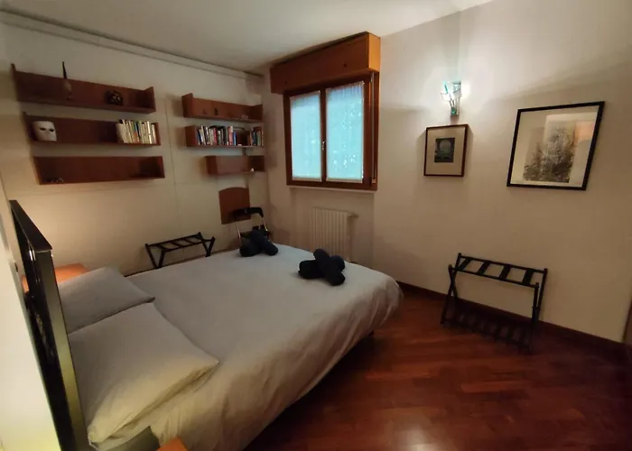 The Book Nook Apartment *