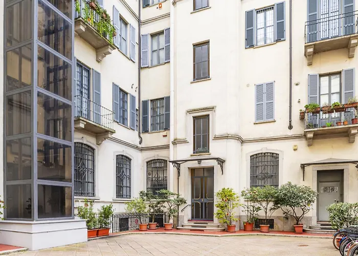 Eaylife - - Corso Italia 68p4 - Navigli Milan