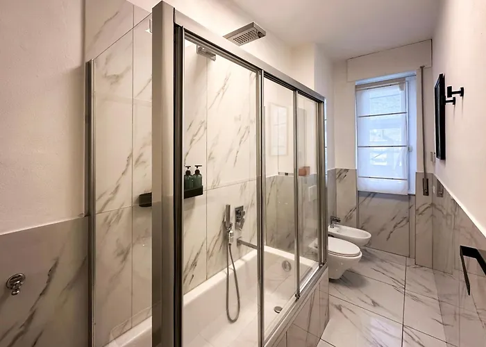 Elegante 80mq Vicino Sempione Apartman *
