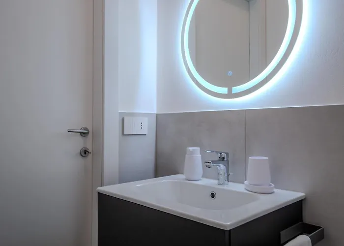 Arco Deluxe Milán