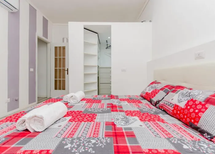 Lugano 2 S&s Home, Moderna E Tranquilla, Vicino Al Centro Di Milano, Con Parcheggio Gratuito Esterno شقة *