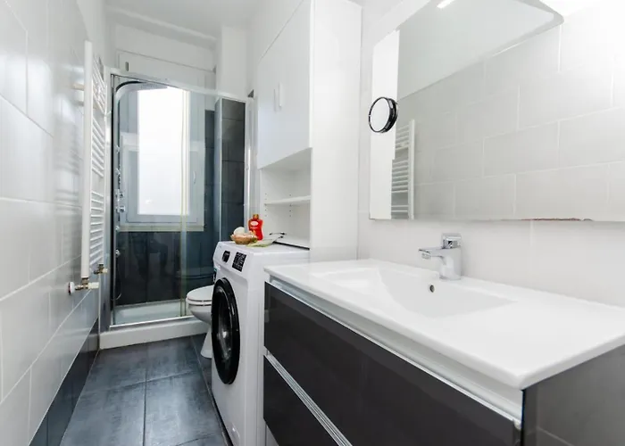 Lugano 2 S&s Home, Moderna E Tranquilla, Vicino Al Centro Di Milano, Con Parcheggio Gratuito Esterno ميلان