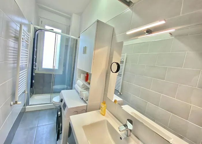 Lugano 2 S&s Home, Moderna E Tranquilla, Vicino Al Centro Di Milano, Con Parcheggio Gratuito Esterno ميلان