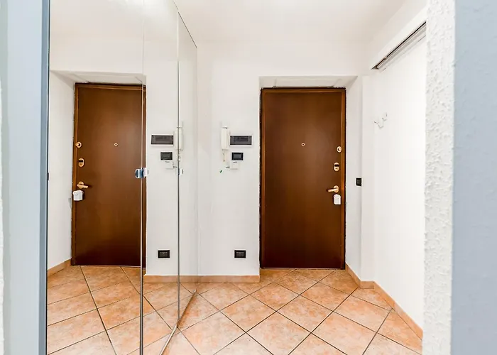 Charming - Navigli, Duomo *