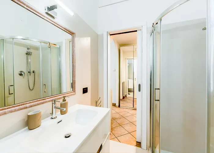 Charming - Navigli, Duomo