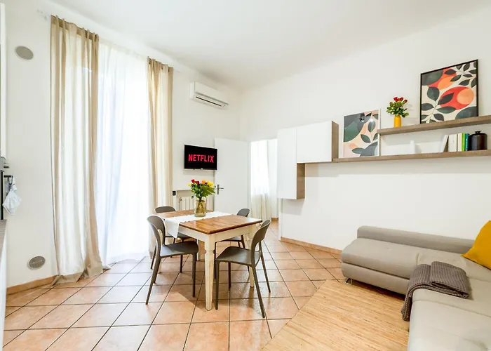 Charming - Navigli, Duomo